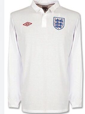 UMBRO ENGLAND 2010 HOME OFFICIAL SOCCER ⚽️( FOOTBALL) L/S JERSEY  MENS SZ EU 40